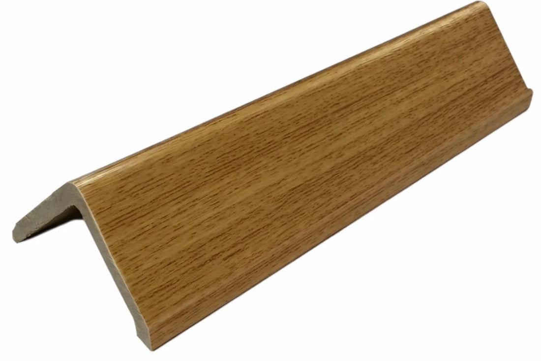 Wall Panel Trim - 240cm - Oak (Fits seamless wall panel 81)