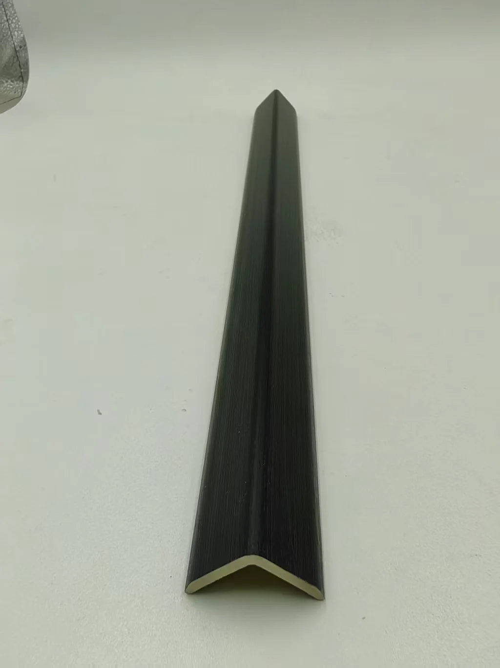 Wall Panel Trim - 240cm - Black (Fits seamless wall panel 81)
