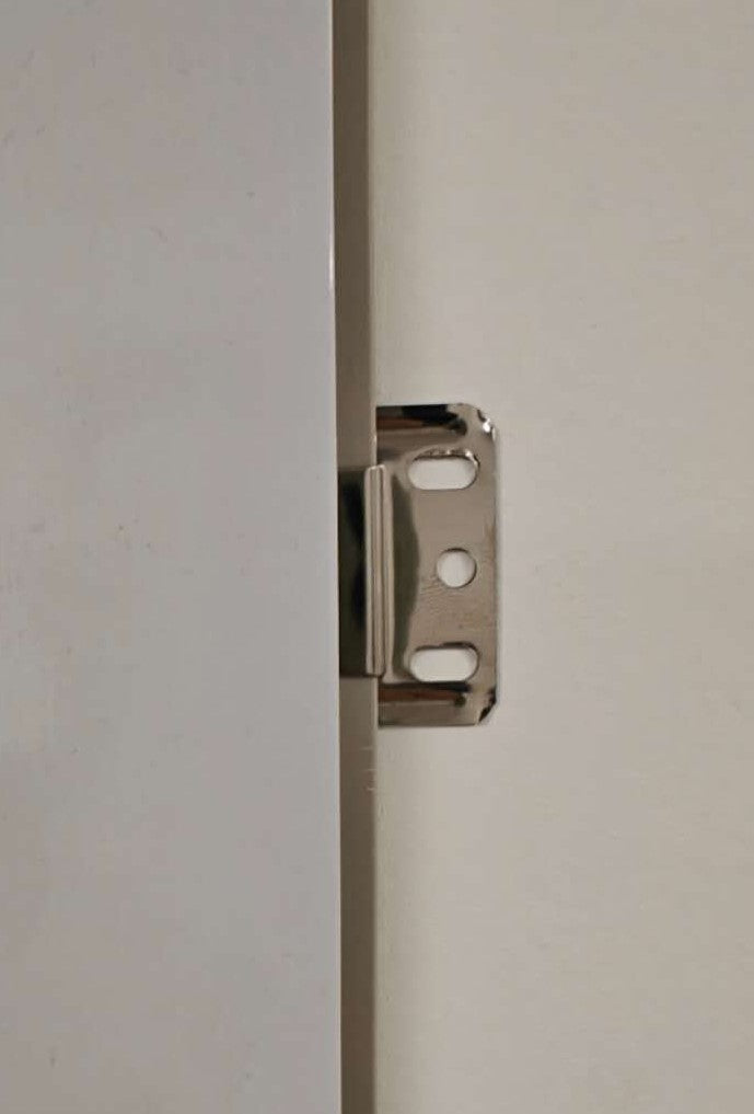 BUCKLES FOR WALL BOARDS - PACK OF 100